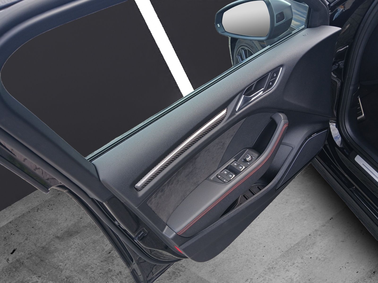 Fahrzeugabbildung Audi RS 3 Sportback quattro S-tronic Matrix Navi AVC