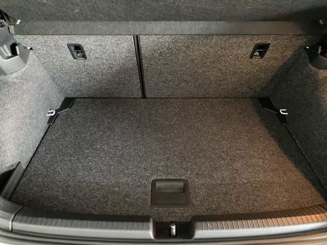 Polo R-Line 1.0 TSI NAVI+KAMERA+SHZ+KLIMA
