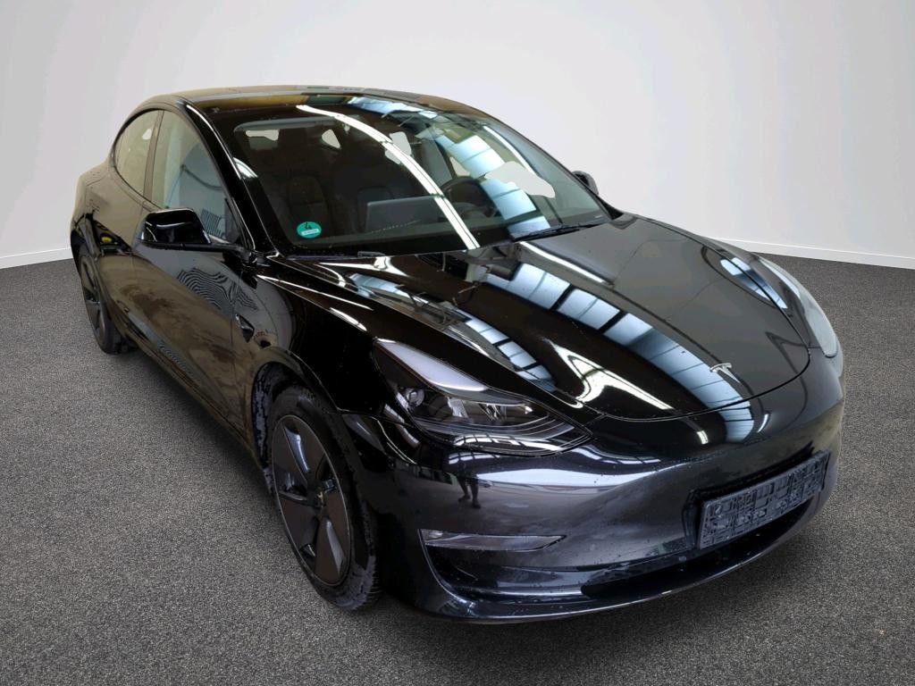 Tesla Model 3 Long Range RWD 79kWh | Business Edition