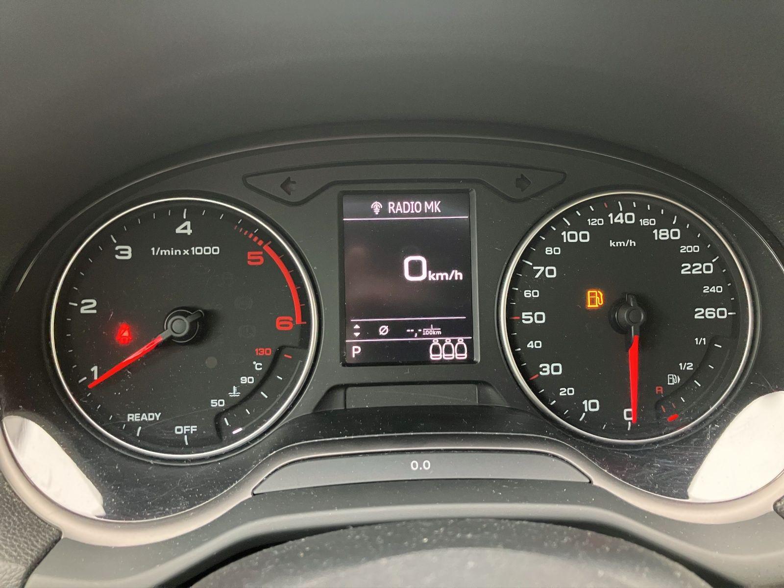 Audi Q2 30 TDI AHK LED LM
