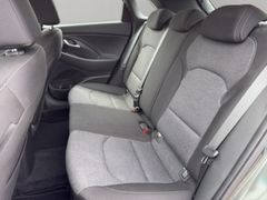 HYUNDAI i30 Apple CarPlay Android Auto Klimaautom Lenkra