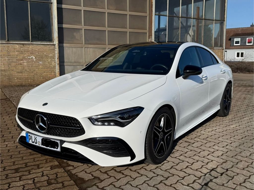 Image of Mercedes-Benz CLA 200