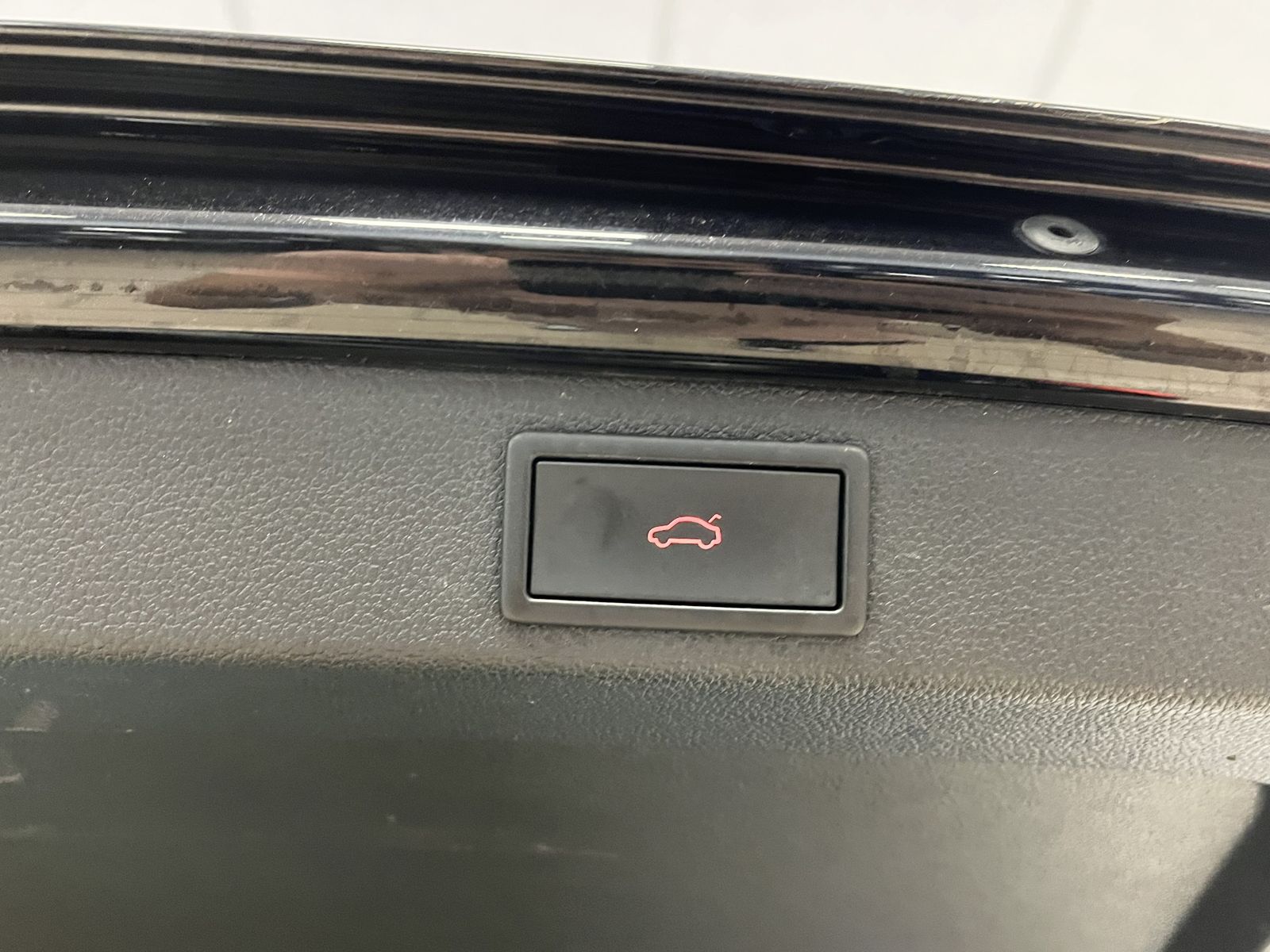 Skoda Superb L&K iV Leder 360°Cam LED AHK Navi CarPlay foto 4