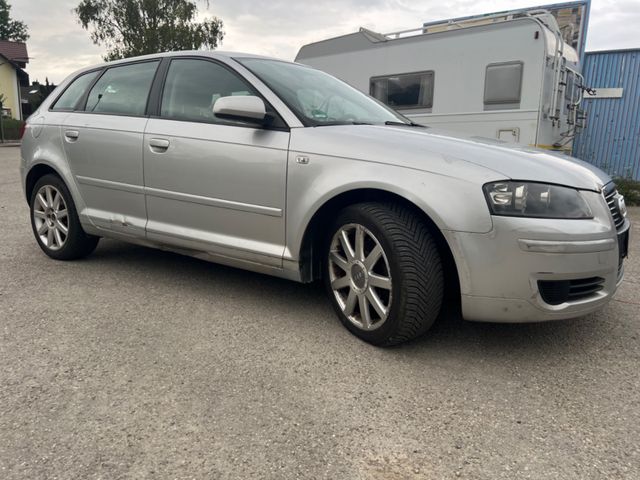 Audi A3 2.0 TDI (DPF) Ambiente Sportback-