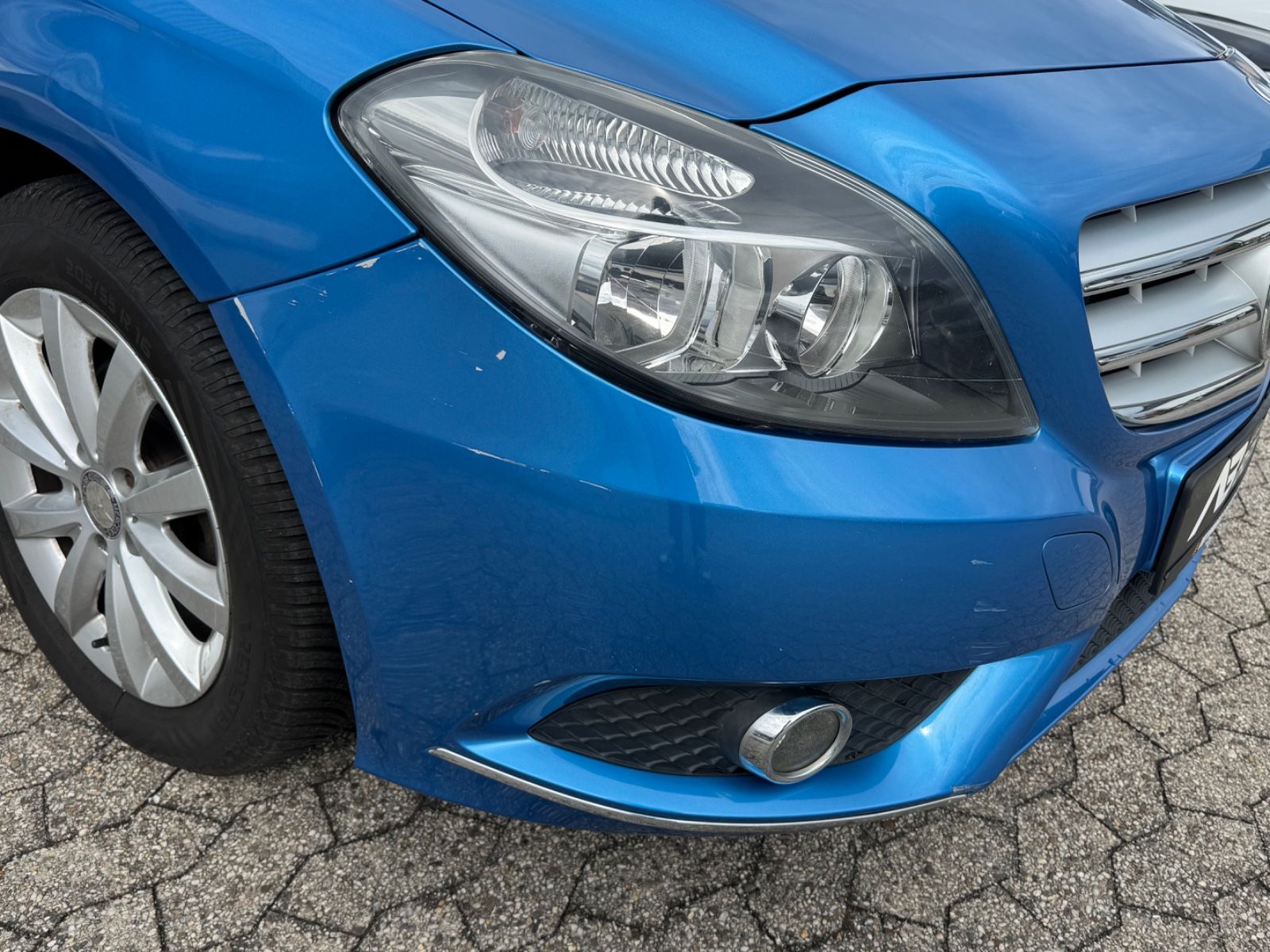 Fahrzeugabbildung Mercedes-Benz B 180 CDI/Edition E/Navigation/SHZ/MFL/ALU/