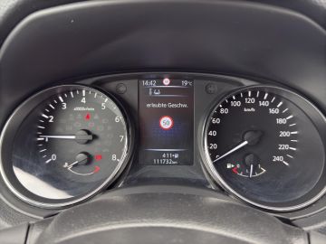 Nissan Qashqai Acenta 1.2 DIG-T °Navi°RFK°PDC°AAC°SHZ°
