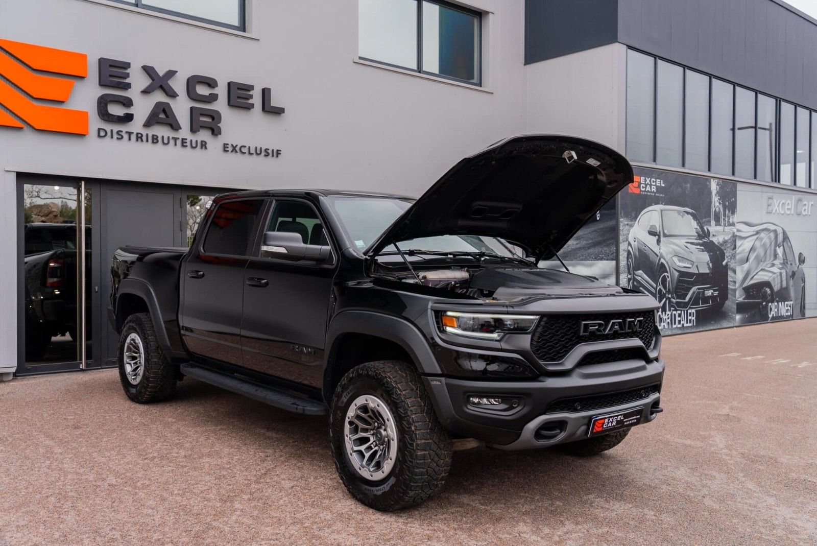 Dodge RAM 1500 TRX*6.2 V8 702hp CREW CAB*VAT imagem 2