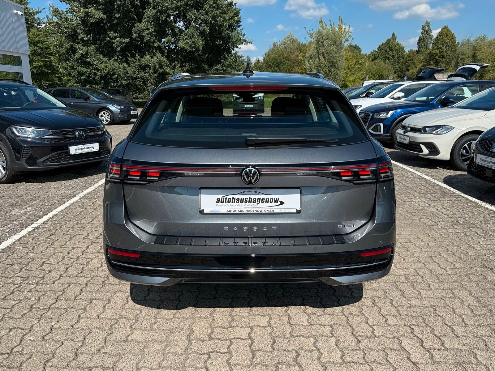 Volkswagen 1.5 eTSI Elegance NAVI LED DAB PDC Kamera SHZ be foto 4
