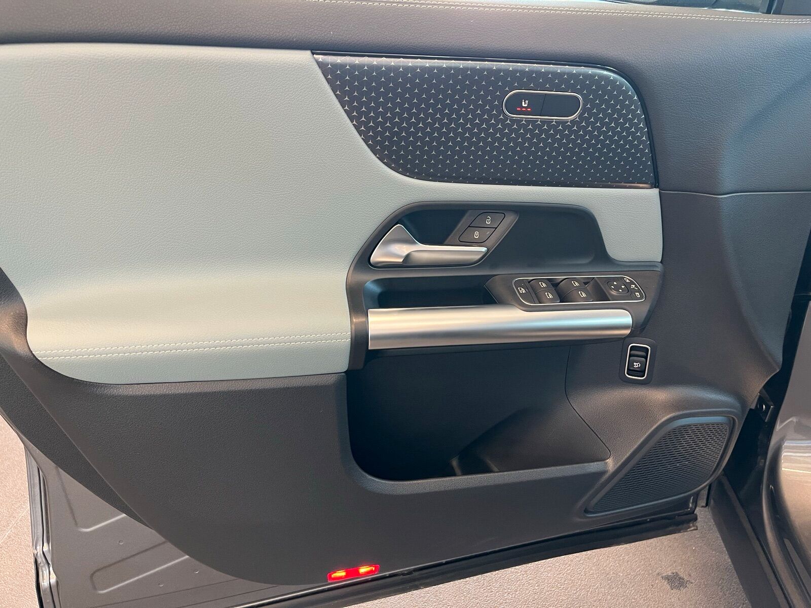 Mercedes-Benz GLA 180 PROGRESSIVE ADVANCED VOLLDIGI WINTERP. foto 11