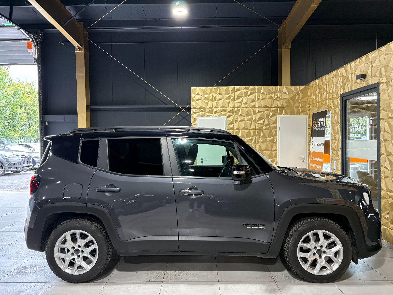 Fahrzeugabbildung Jeep Renegade Longitude Mild-Hybrid FWD/ACC/NAVI/KAM