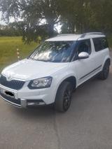 Skoda Yeti 2.0 TDI 125kW DSG 4x4 Adventure Adventure - Skoda Yeti: Von Privat