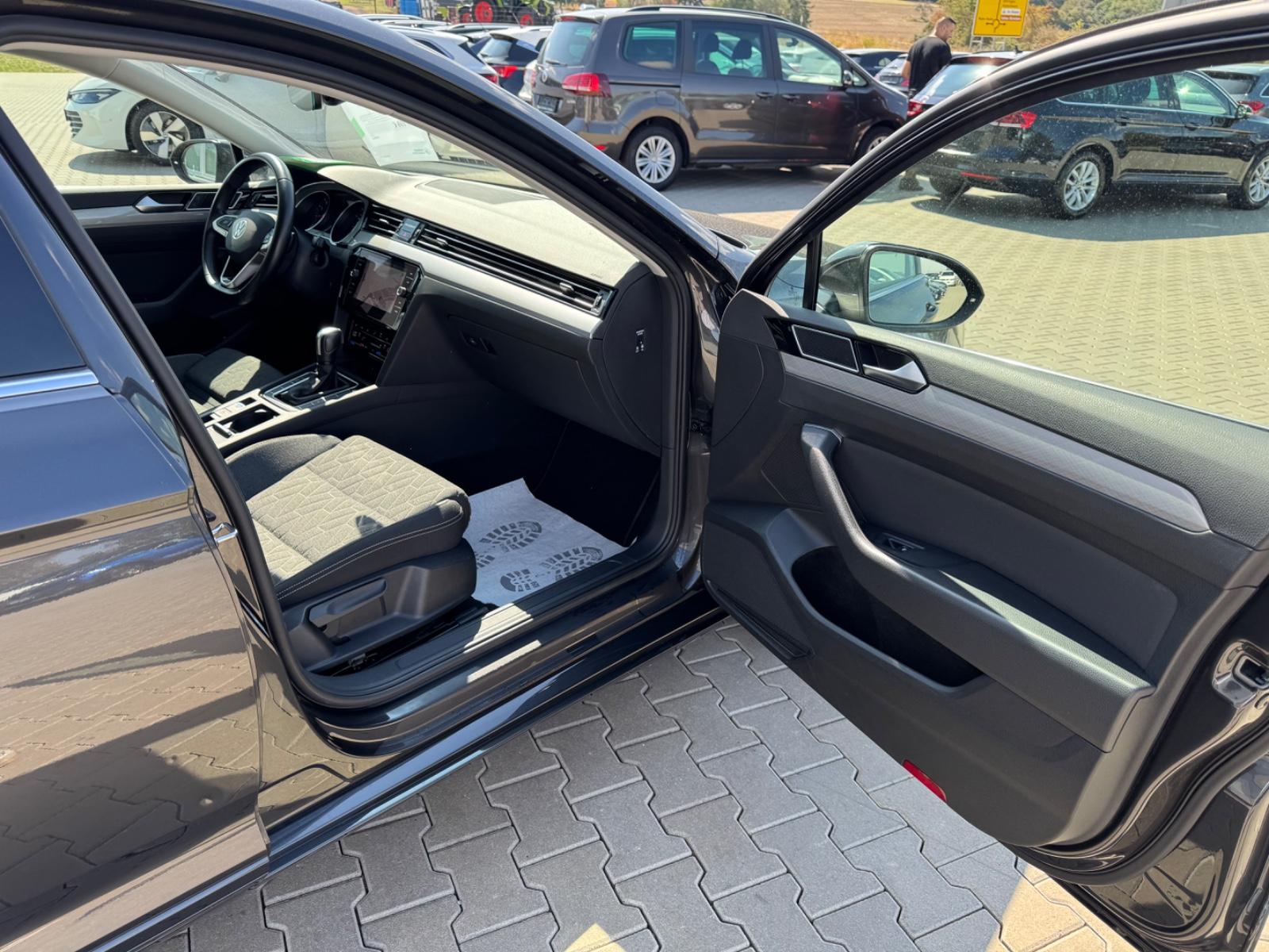 Volkswagen Passat Business, миниатюра 15