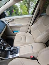 Volvo XC60 D5 AWD Summum Geartronic Summum - Volvo XC60 von privat