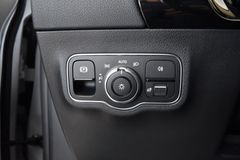 MERCEDES-BENZ B 200 Business~Automatik~Leder~Navi~Apple~LED
