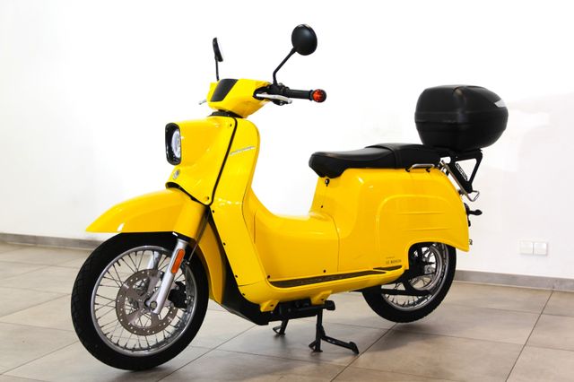 Simson E Schwalbe /LED/ 700km/Top Case