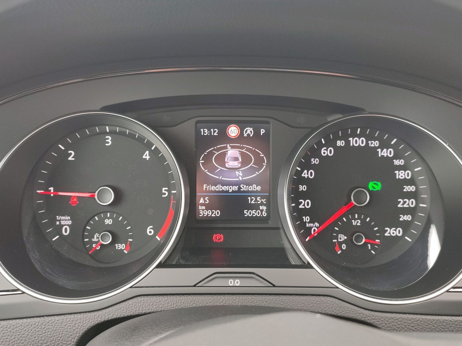 Volkswagen Passat Variant - Bild 12