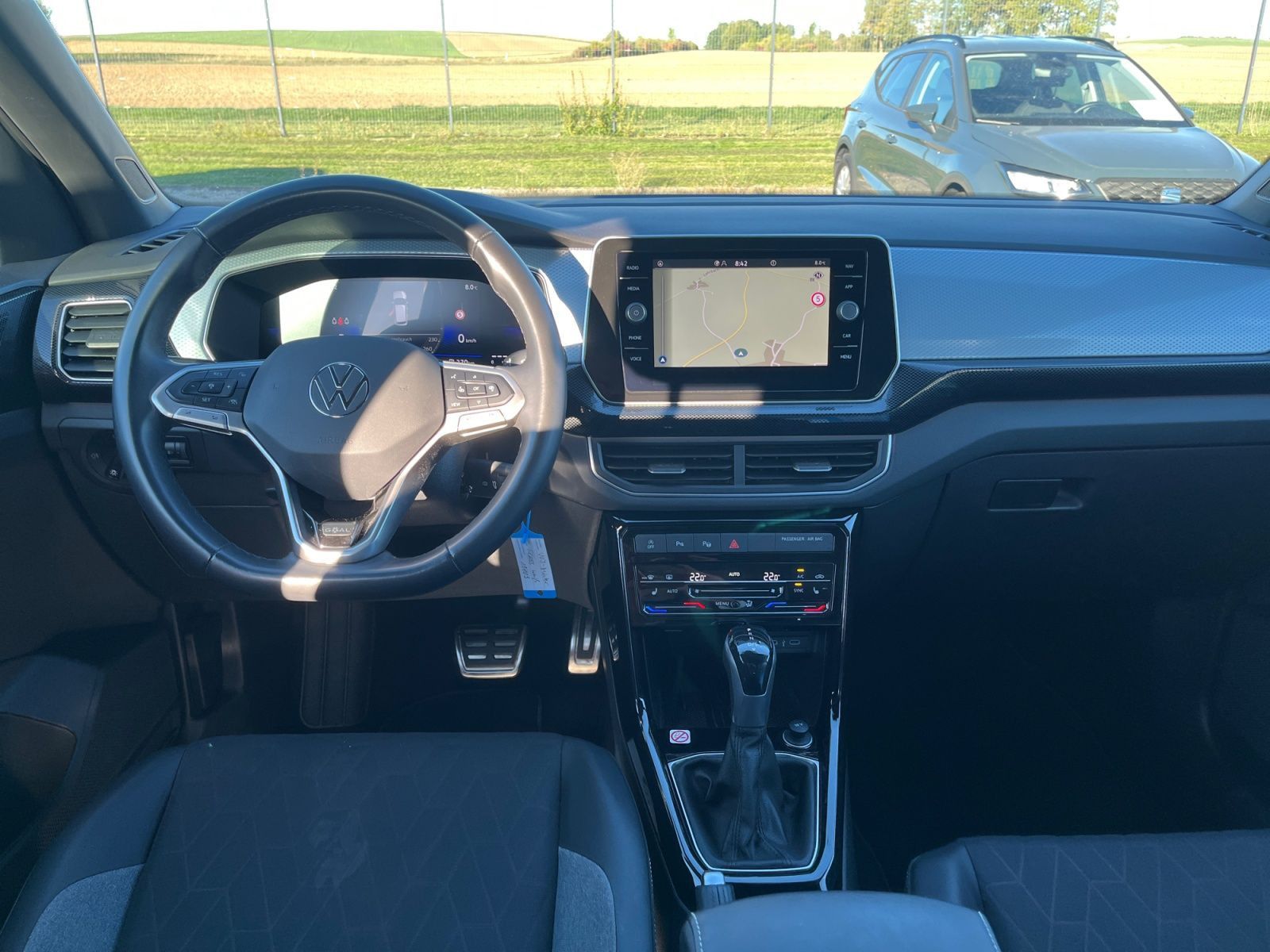 Volkswagen T-Cross - Bild 11