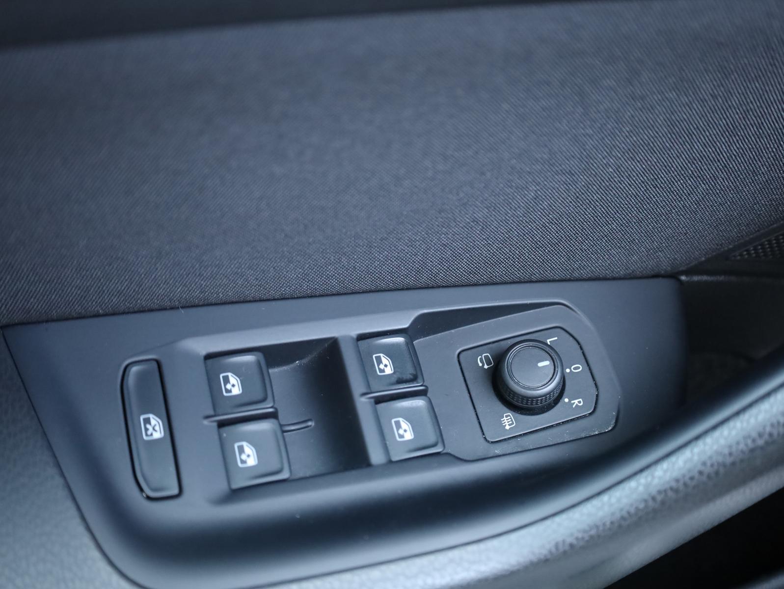 Volkswagen Passat Business 2.0TDI*ACC*CarPlay*AHK*, миниатюра 28