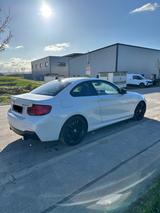 BMW M240i xDrive Coupé*Mineralweiß*Scheckheft - BMW M-Modelle in Stuttgart