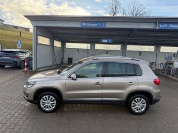 Volkswagen Tiguan - 7