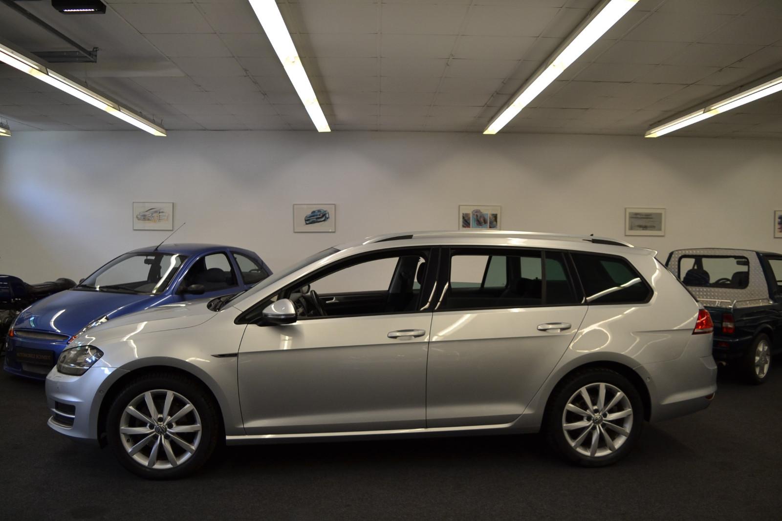 Volkswagen Golf VII Variant Lounge BMT
