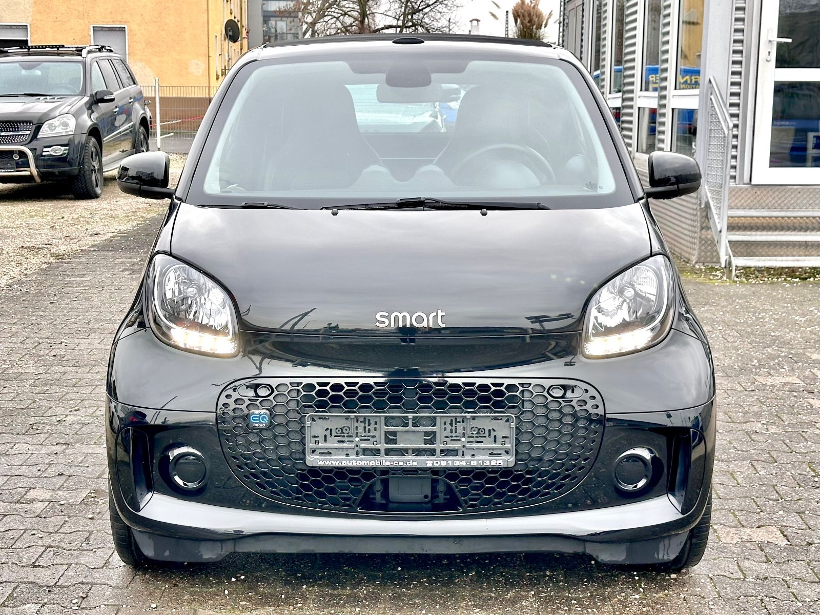 Fahrzeugabbildung Smart ForTwo Prime Cabrio EQ /Voll-Leder/PDC/CarPlay