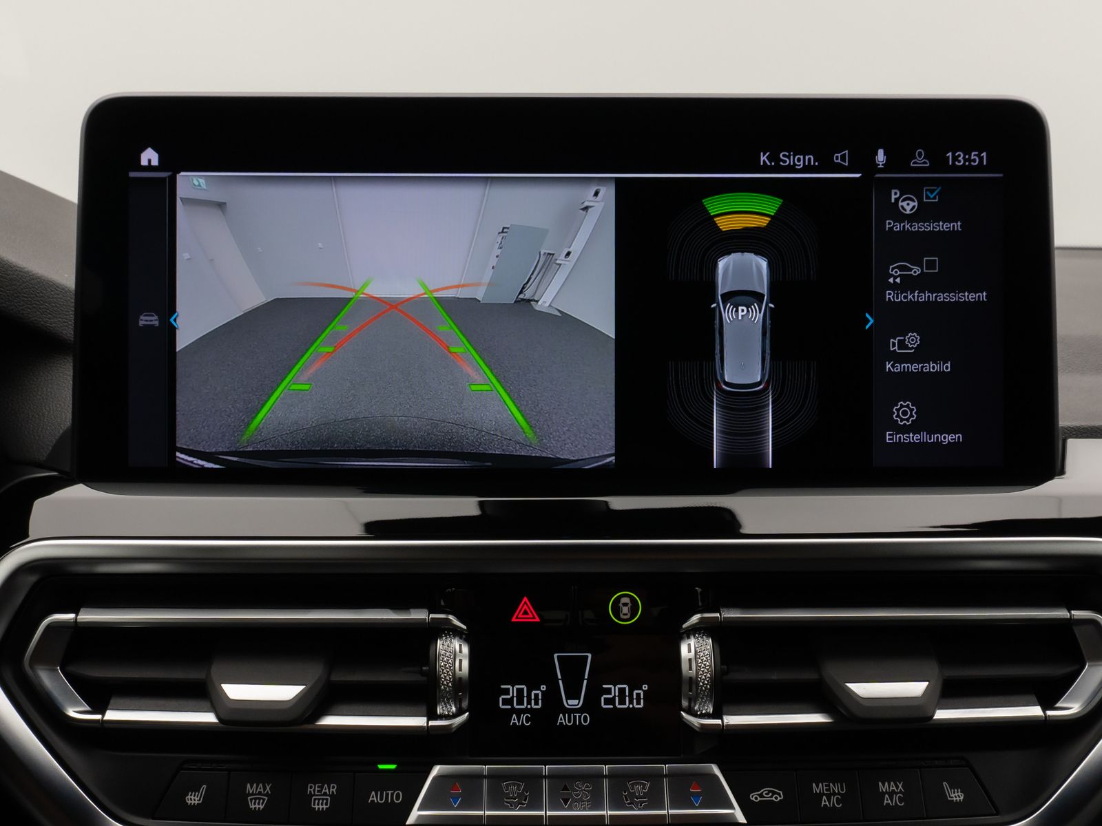 Fahrzeugabbildung BMW X3 xD30e Kamera HUD DAB HiFi Komfort Sport AHK