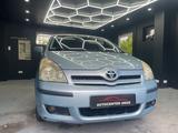 Toyota Corolla Verso 1.8 Sol - Toyota Corolla Verso 7-Sitzer