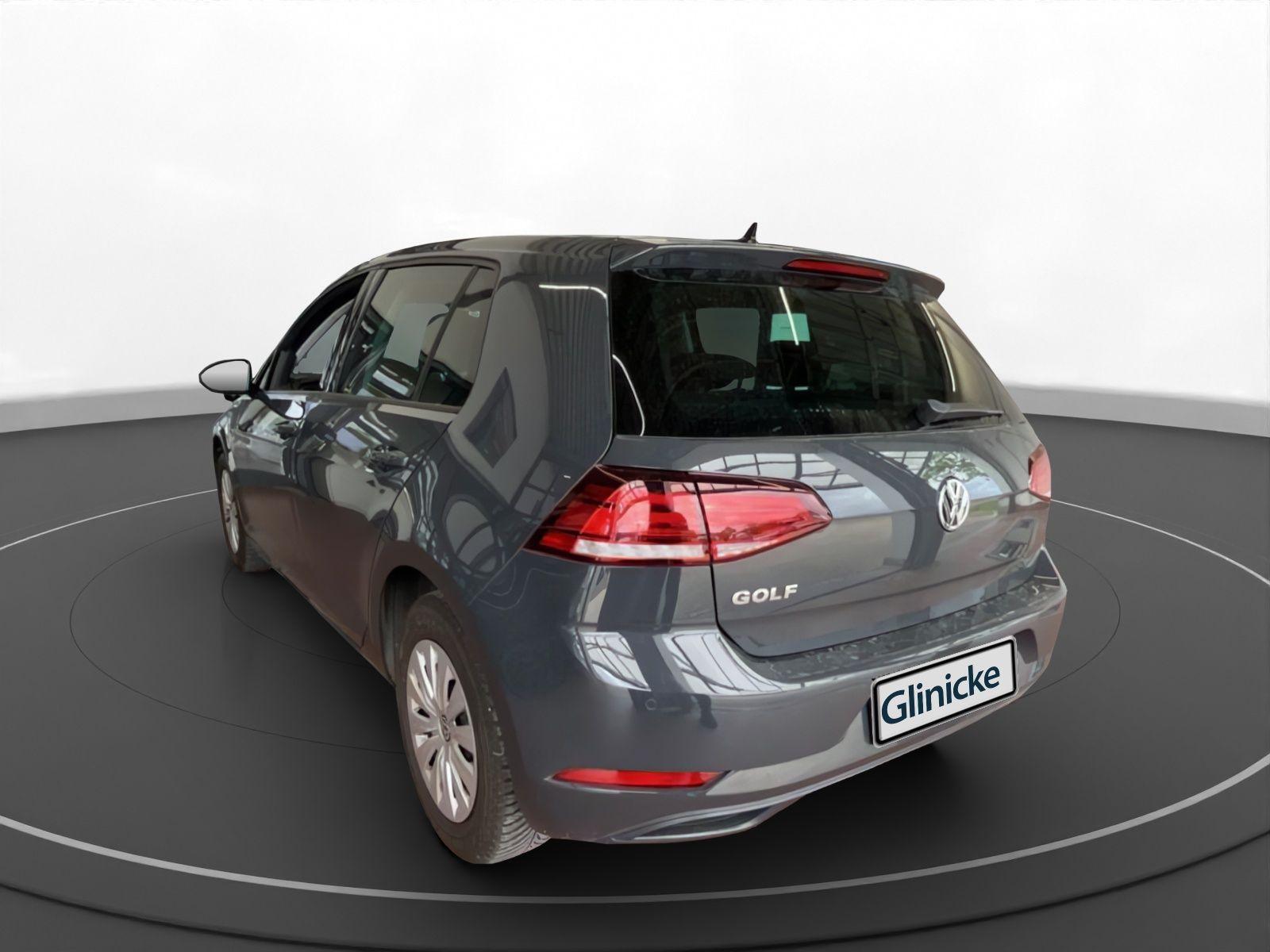 Volkswagen Golf VIII 1.0 TSI Klima PDC LED Auto-Hold Isofix