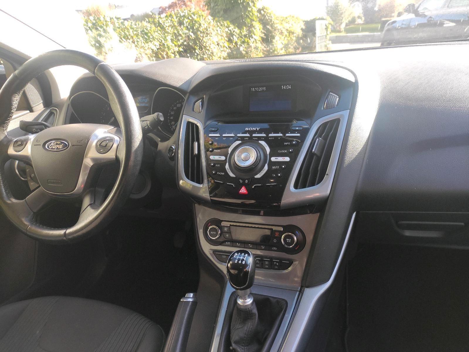Ford Focus 2014 — photo 6