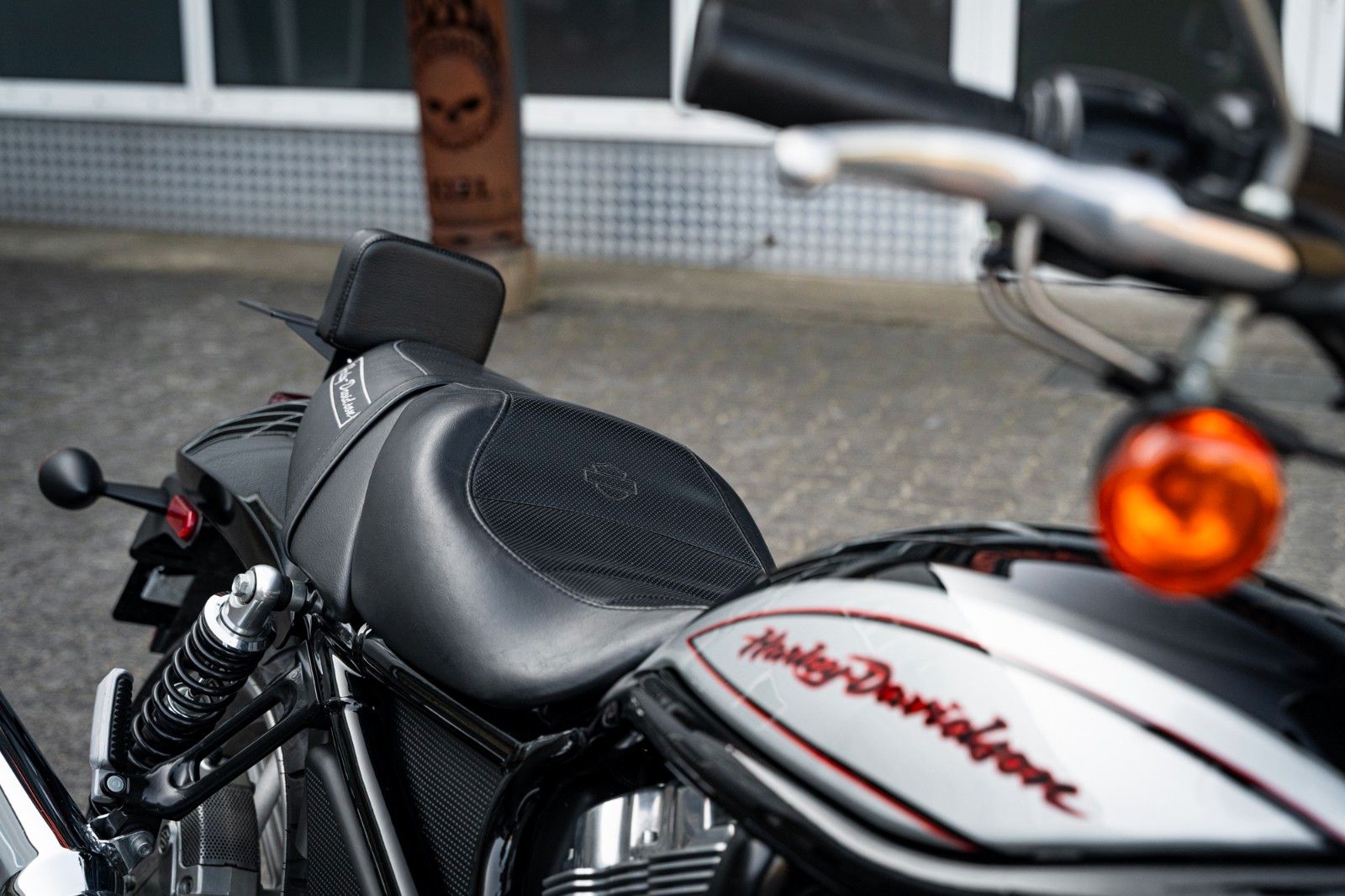 Fahrzeugabbildung Harley-Davidson VRSCR STREET ROD - SEHR GEPFLEGT -