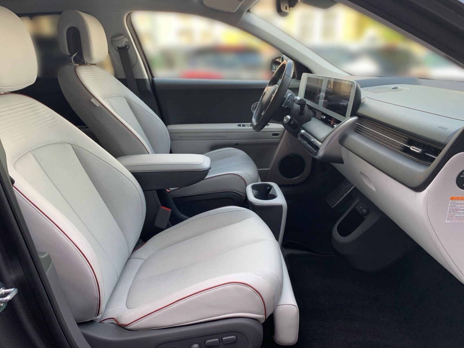 Fahrzeugabbildung Hyundai IONIQ 5 Uniq 72,6 kWh AHK Relax 20 Zoll