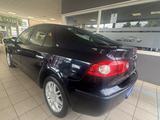 Renault Laguna Privilege 2.0 16V T-Leder Android Klima - blaue Renault Laguna