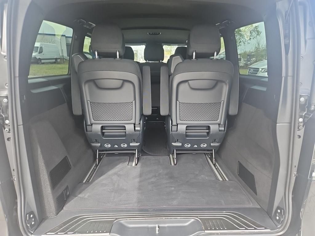 Fahrzeugabbildung Mercedes-Benz V 250 Style lang 7 Sitze 2,5t AHK Standhzg EASY