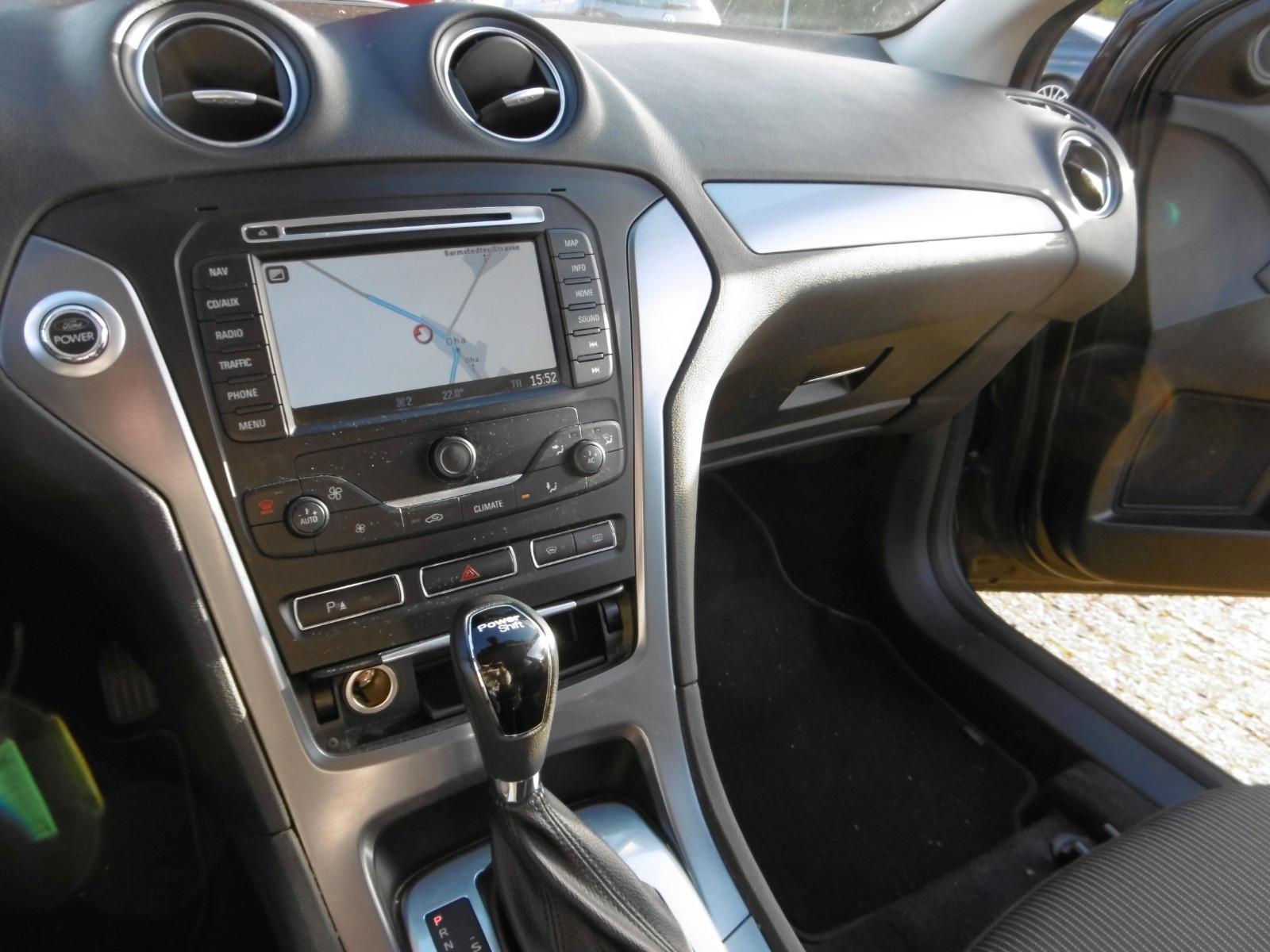 Ford Mondeo 2014 — photo 17
