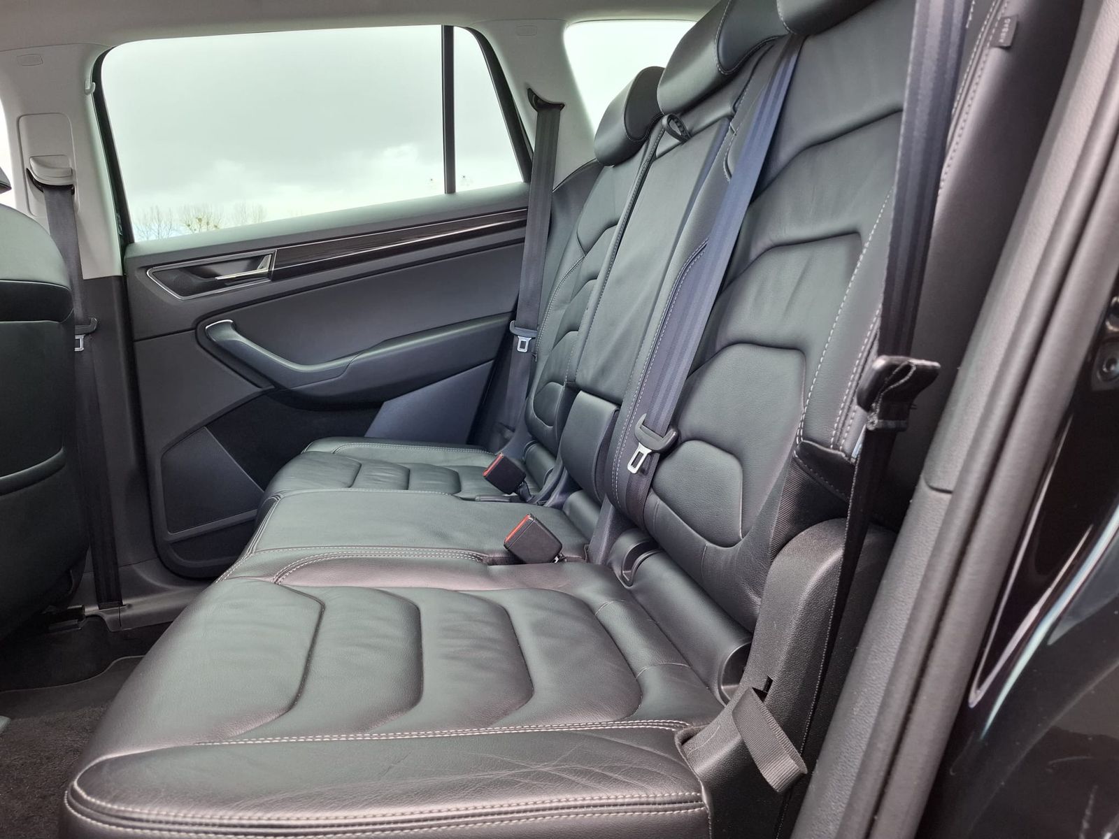 Fahrzeugabbildung SKODA Kodiaq 2.0 TDI 4x4 PANO*StandH*LEDER*CANTON*AHK