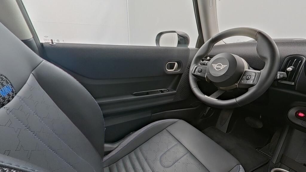 MINI Cooper C - Bild 11