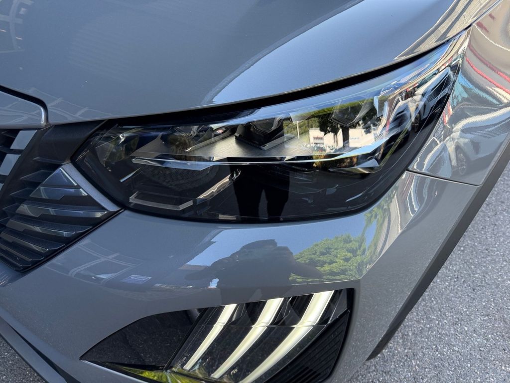 Peugeot 2008 — fotografia 3