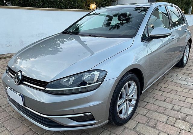 Volkswagen Golf 1.6 TDI HIGHLINE 2019