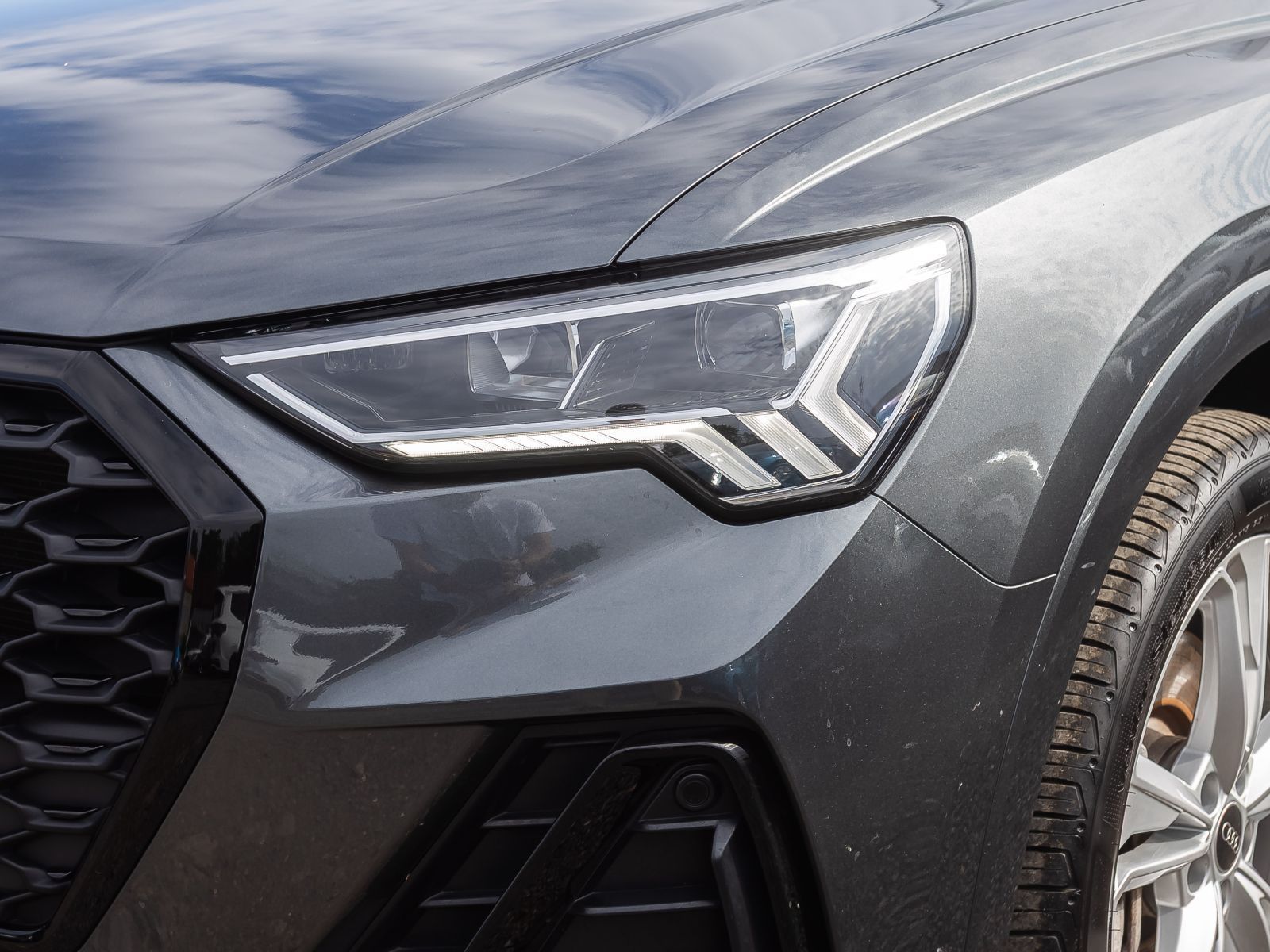 Audi Q3 Sportback S line 45TFSI e Stronic LED ACC foto 11