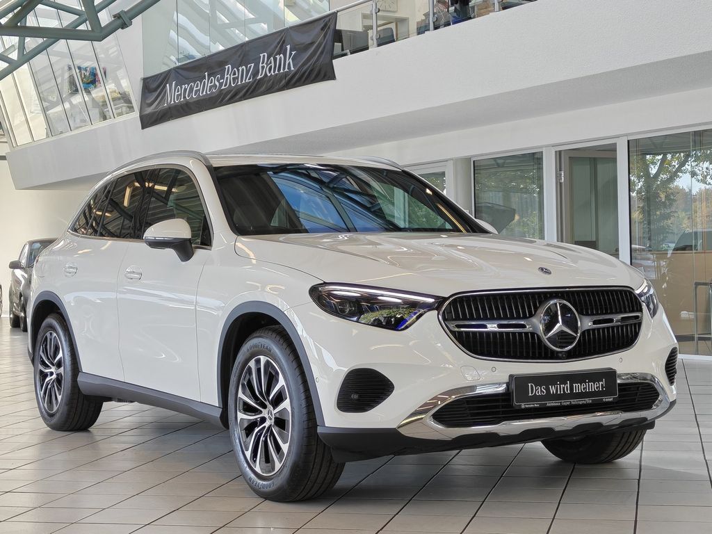 Image of Mercedes-Benz GLC 220