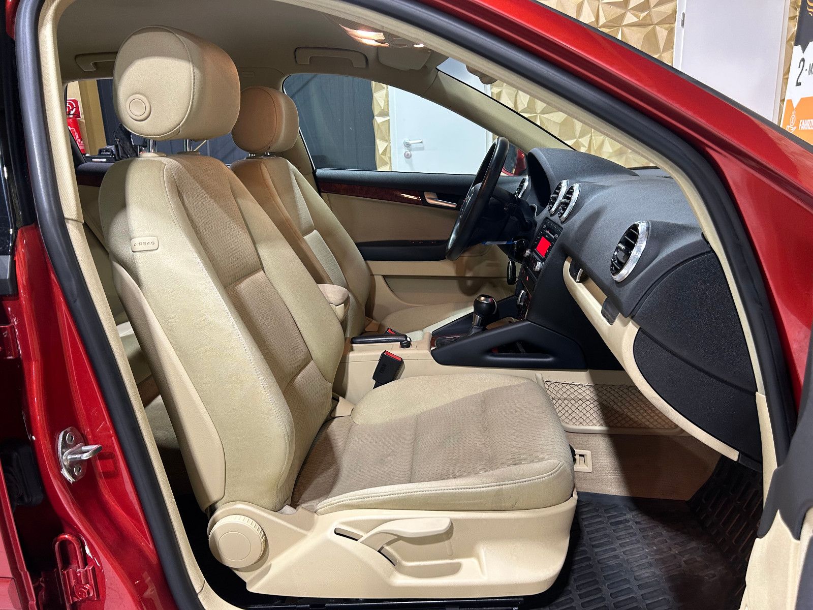 Fahrzeugabbildung Audi A3 Sportback 1.4TFSI Ambiente/KLIMA/AUTOMATIK/SH