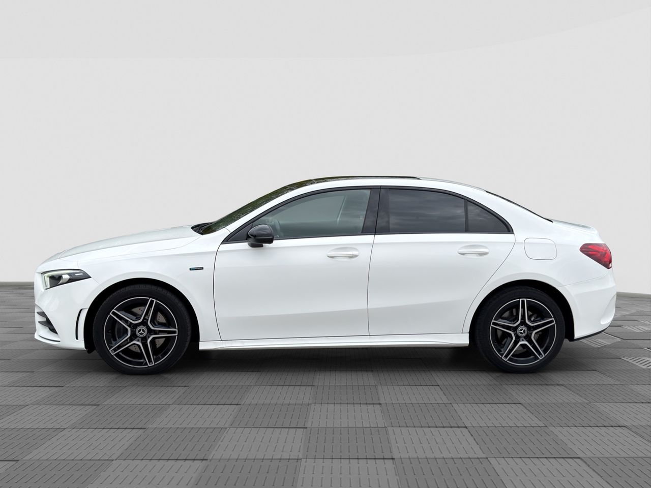 Mercedes-Benz MERCEDES Classe A (V177) A 250 e EQ-POWER Automa imagem 2