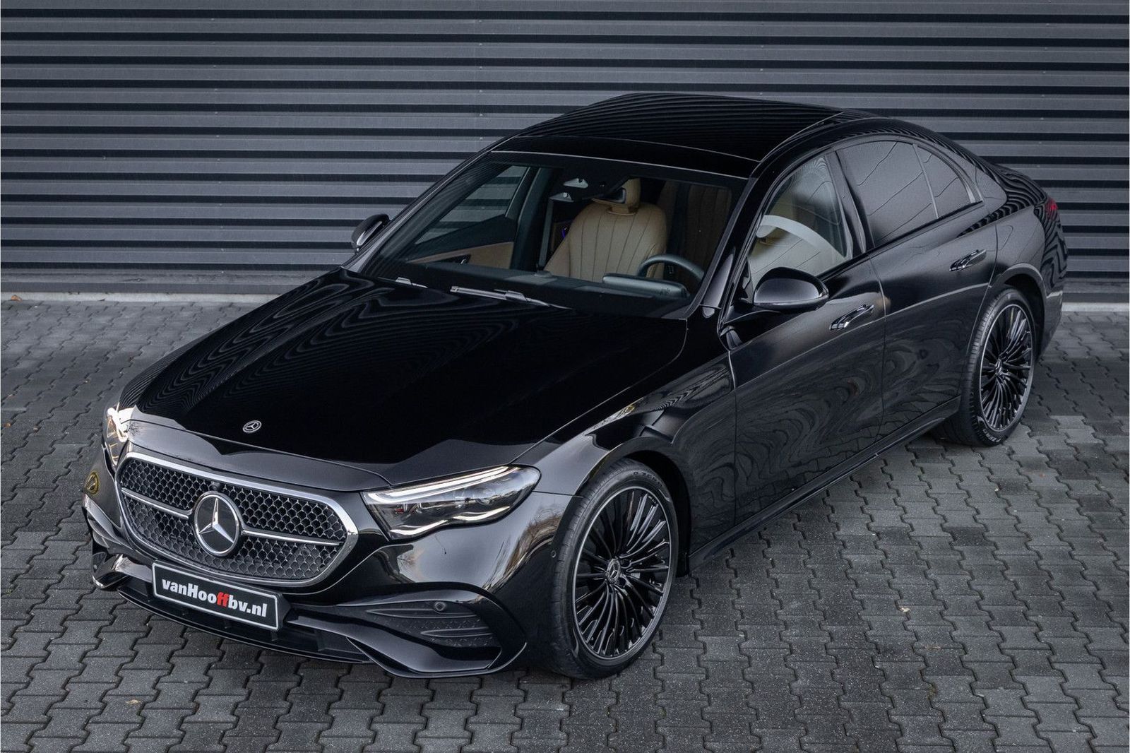 Mercedes-Benz E 450 d 4MATIC AMG Line -Night+Winter -20 inch - imagem 2