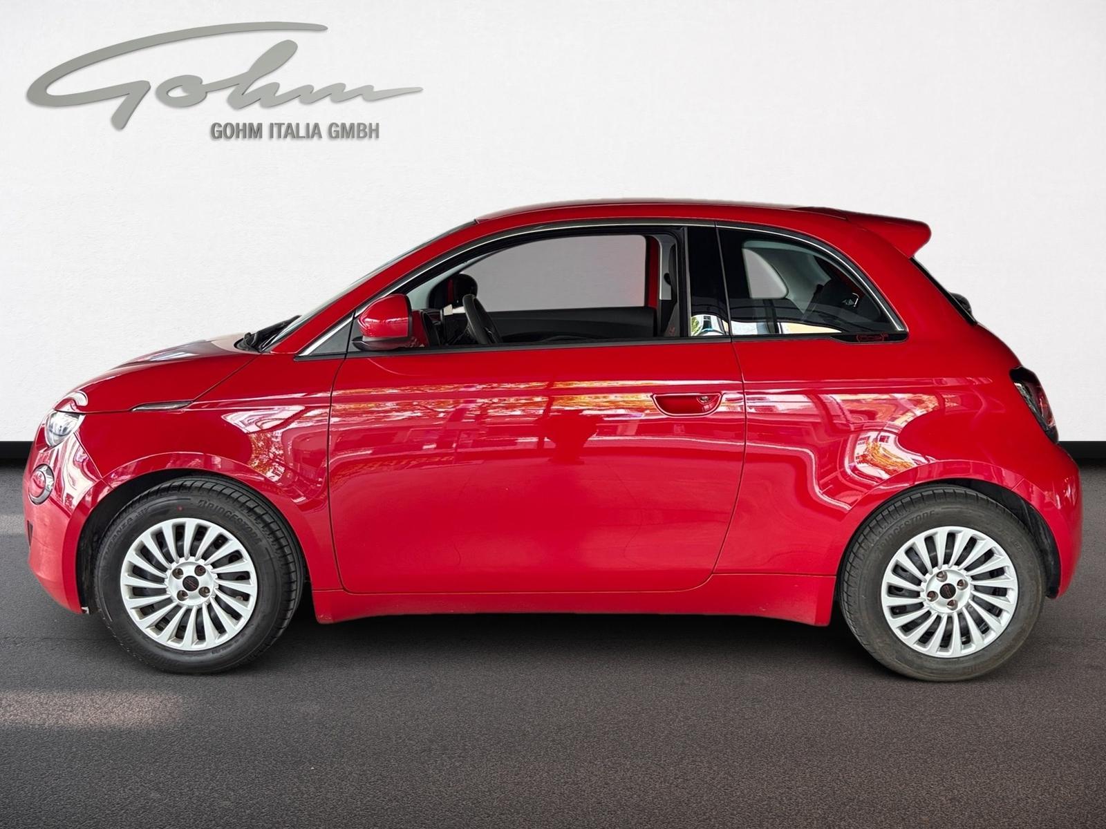 Fiat 500e Red