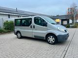 Renault Trafic Combi L1H1 2,7t  verglast*9-SITZE*1-HAND! - gebrauchte Renault Trafic aus dem Jahr 2011