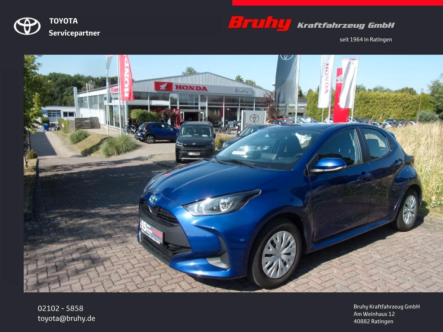 Toyota Yaris Hybrid Business Edition Navi Sitzheizung