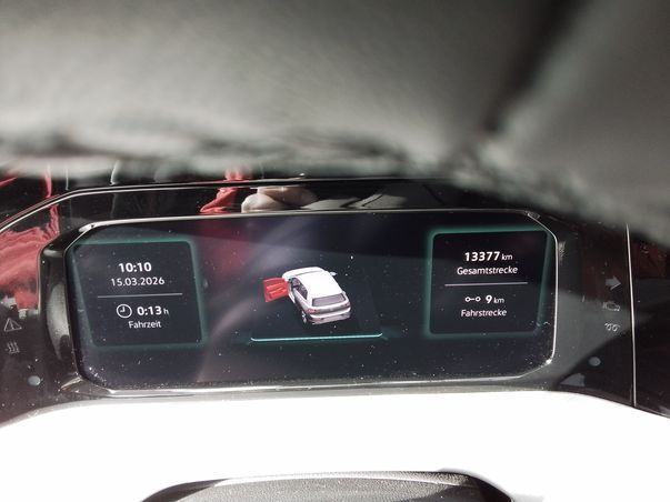 Fahrzeugabbildung Volkswagen Golf VIII TSI Life LED AHK Navi ACC PDC HUD
