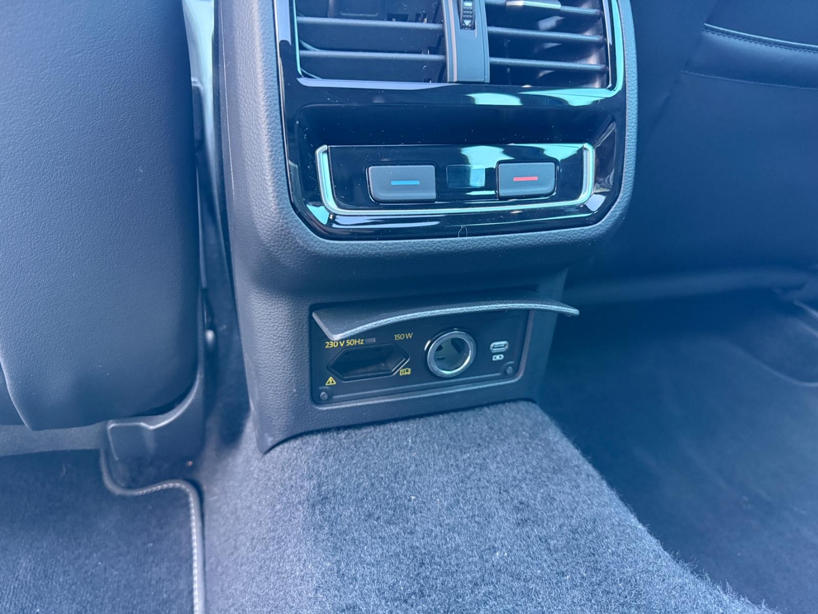 Volkswagen Passat VW Passat Variant 190PS DSG R-Line Matrix HUD, миниатюра 6