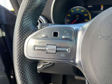 Fahrzeugabbildung Mercedes-Benz C 300 Coupe AMG Line Pano RFK Burmester uvm.